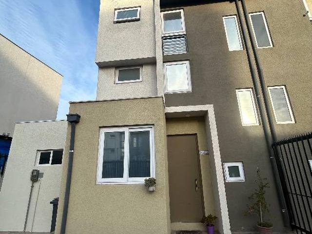 Casa en arriendo en Los Cerrillos, Metropolitana