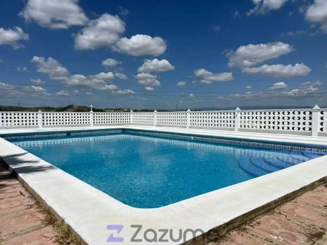 Casa en alquiler en Urbanización Montemayor, Manises