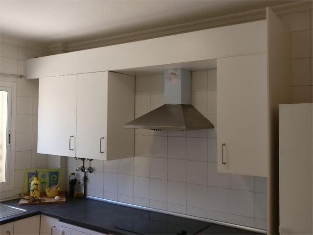 Apartamento en alquiler en Tomares, Andalucía