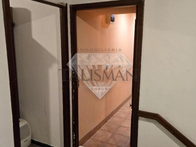 Chalet en venta en Pastoriza, A Coruña