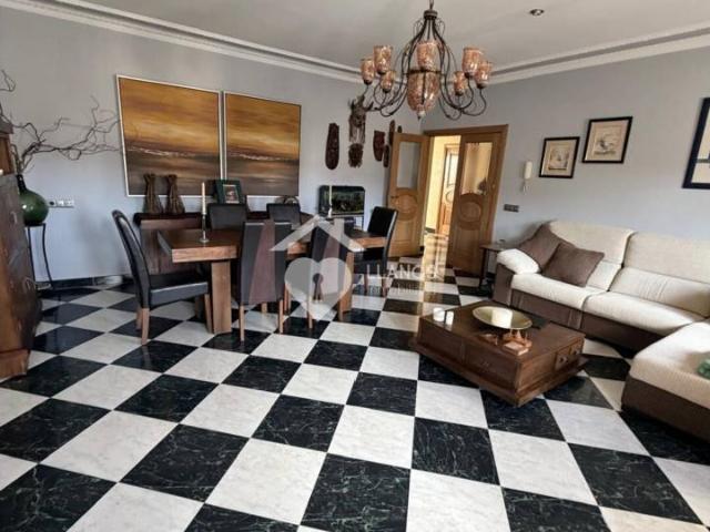 Casa en venta en Villanueva De La Jara, Castilla-La Mancha