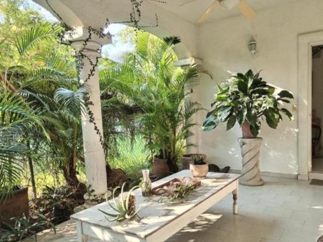 Casa en venta en Manzanillo, Colima