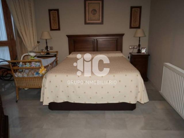 Casa en venta en Baena, Andalucía
