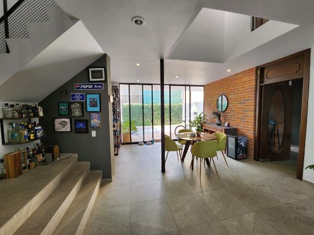 Casa en renta en Jardines del Sol, Zapopan