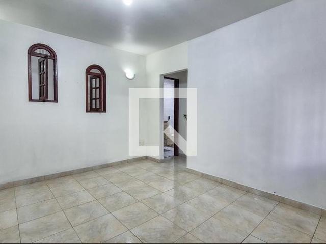 Casa aluguel em Região Geográfica Imediata do Rio de Janeiro, Região Metropolitana do Rio de Janeiro