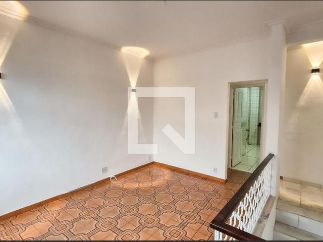 Casa aluguel em Região Geográfica Imediata do Rio de Janeiro, Região Metropolitana do Rio de Janeiro