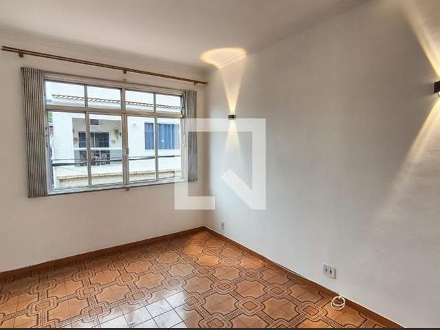 Casa aluguel em Região Geográfica Imediata do Rio de Janeiro, Região Metropolitana do Rio de Janeiro