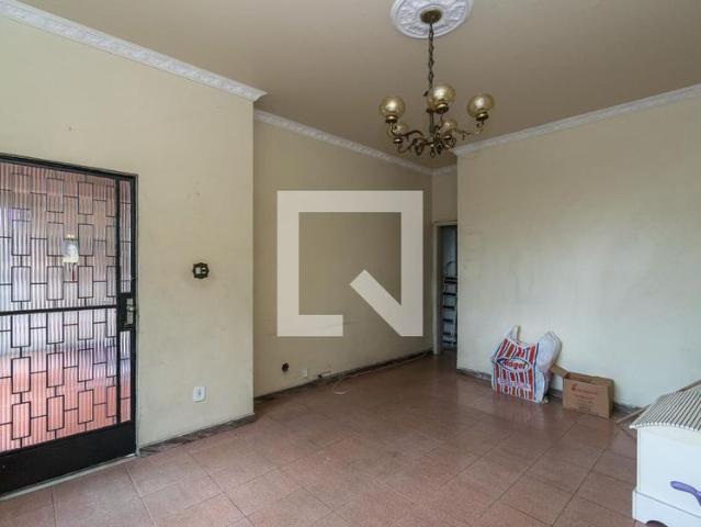 Casa aluguel em Região Geográfica Imediata do Rio de Janeiro, Região Metropolitana do Rio de Janeiro