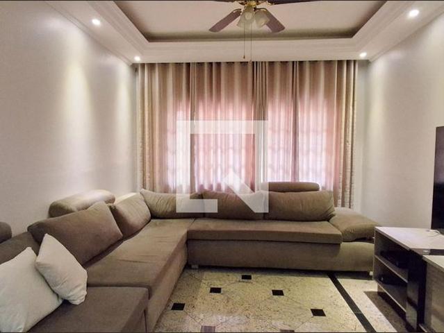 Casa aluguel em Região Imediata de São Paulo, Região Metropolitana de São Paulo