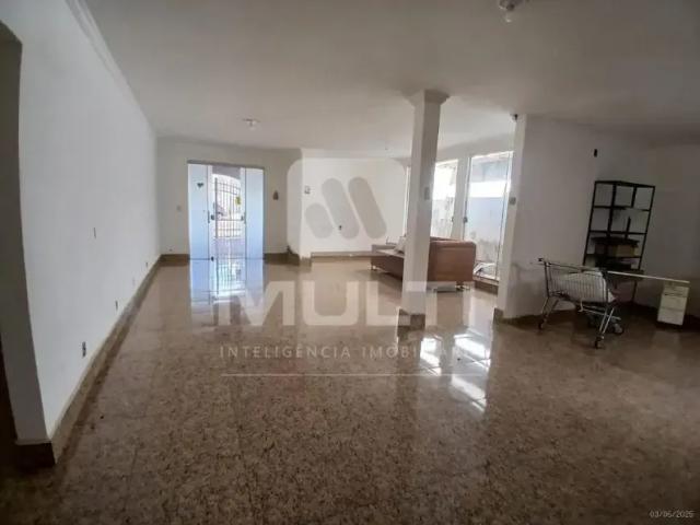Casa aluguel em Região Geográfica Imediata de Uberlândia, Oliveira Fortes