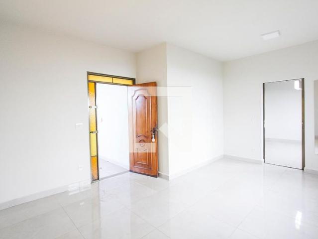 Casa aluguel em Região Geográfica Imediata de Uberlândia, Oliveira Fortes
