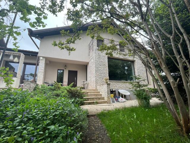 Casă vânzări în Otopeni, București