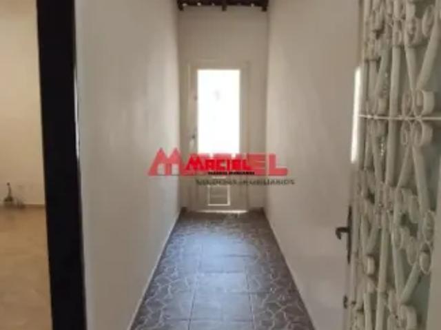 Casa aluguel em Região Imediata de São José dos Campos, Região Metropolitana do Vale do Paraíba e Litoral Norte