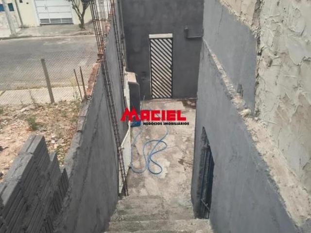 Casa venda em Região Imediata de São José dos Campos, Região Metropolitana do Vale do Paraíba e Litoral Norte