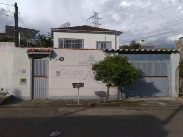 Casa venda em Região Imediata de São José dos Campos, Região Metropolitana do Vale do Paraíba e Litoral Norte