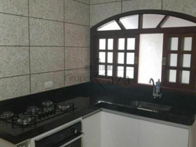 Casa venda em Região Imediata de São José dos Campos, Região Metropolitana do Vale do Paraíba e Litoral Norte