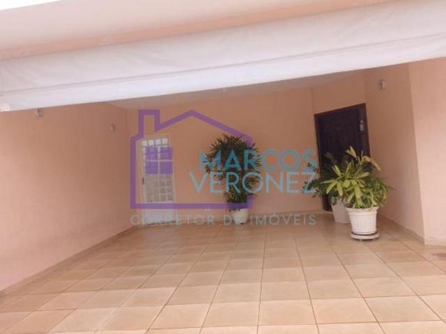 Casa venda em Região Imediata de Marília, Marília