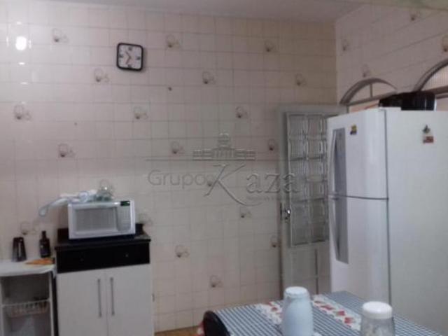 Casa venda em Região Imediata de São José dos Campos, Região Metropolitana do Vale do Paraíba e Litoral Norte