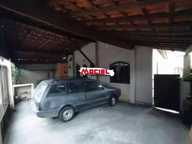 Casa venda em Região Imediata de São José dos Campos, Região Metropolitana do Vale do Paraíba e Litoral Norte