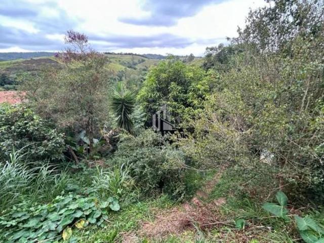 Casa venda em Região Imediata de São José dos Campos, Região Metropolitana do Vale do Paraíba e Litoral Norte