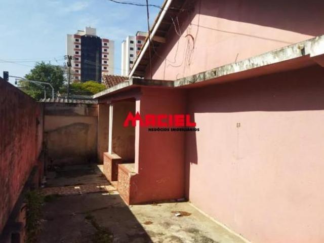 Casa venda em Região Imediata de São José dos Campos, Região Metropolitana do Vale do Paraíba e Litoral Norte