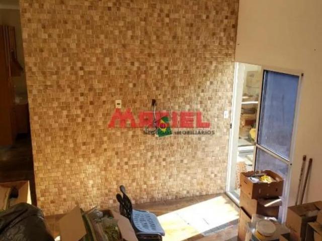 Casa venda em Região Imediata de São José dos Campos, Região Metropolitana do Vale do Paraíba e Litoral Norte