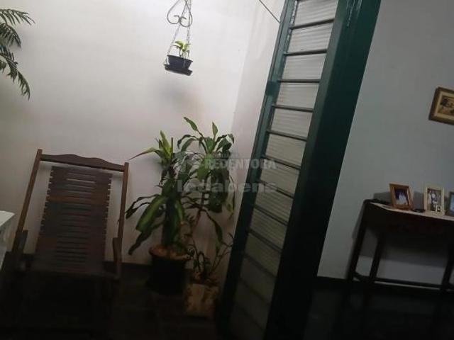 Casa venda em Região Imediata de São José do Rio Preto, Região Metropolitana de São José do Rio Preto