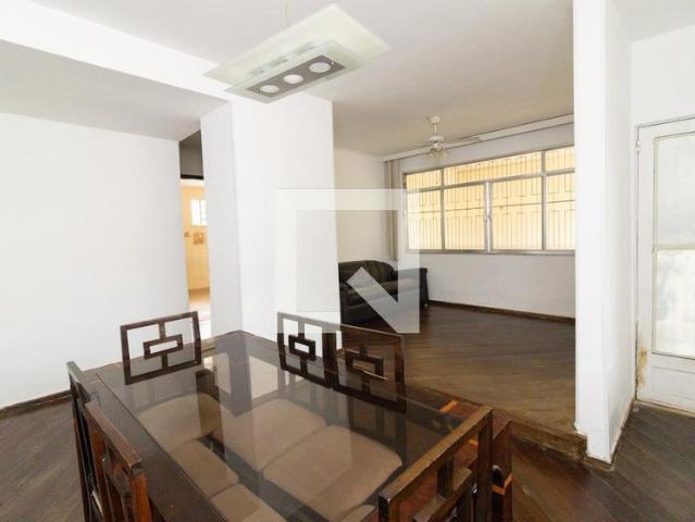 Casa aluguel em Região Geográfica Imediata do Rio de Janeiro, Região Metropolitana do Rio de Janeiro