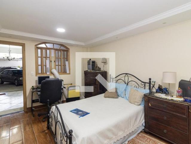 Casa aluguel em Região Geográfica Imediata do Rio de Janeiro, Região Metropolitana do Rio de Janeiro