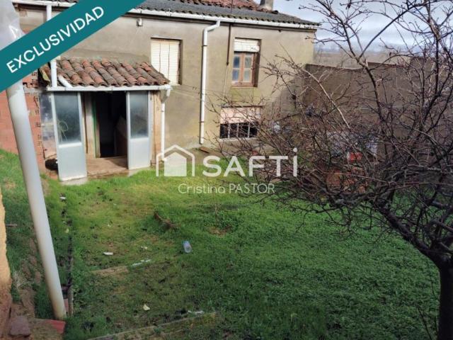Casa en venta en Pajares De Los Oteros, Castilla y León