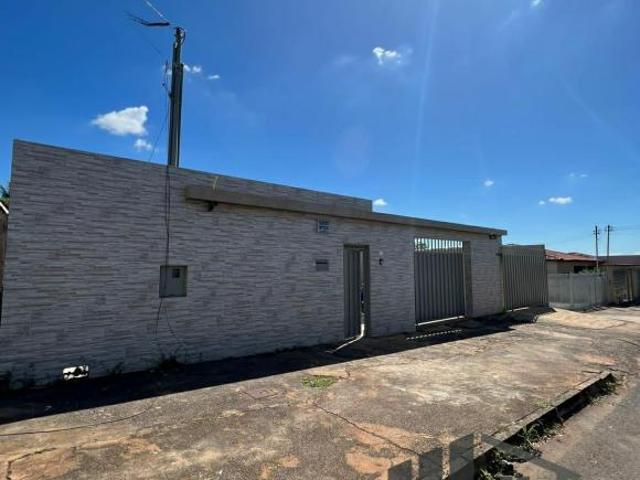 Casa venda em Região Geográfica Imediata de Águas Lindas de Goiás, Região Integrada de Desenvolvimento do Distrito Federal e Entorno