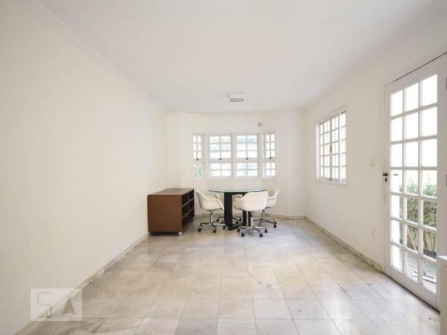 Casa aluguel em Região Imediata de São Paulo, Região Metropolitana de São Paulo