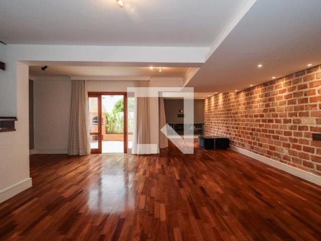 Casa aluguel em Região Imediata de São Paulo, Região Metropolitana de São Paulo