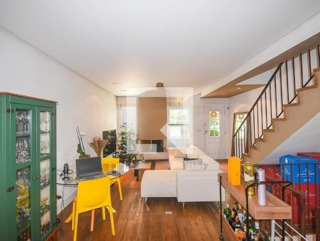 Casa aluguel em Região Imediata de São Paulo, Região Metropolitana de São Paulo