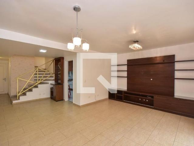 Casa aluguel em Região Imediata de São Paulo, Região Metropolitana de São Paulo