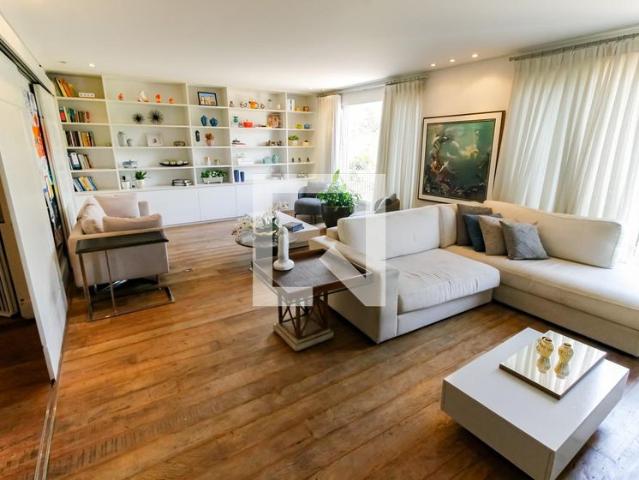 Casa aluguel em Jardim Parque Morumbi, São Paulo