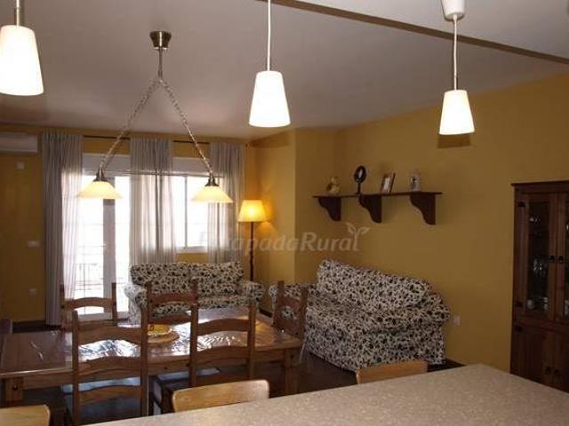 Casa en alquiler en Orellana De La Sierra, Extremadura