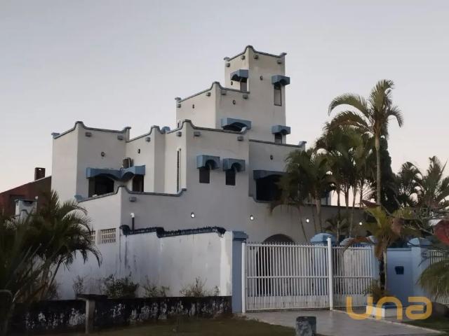 Casa aluguel em Região Geográfica Imediata de Paranaguá, Guaraquecaba