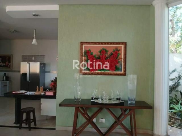 Casa aluguel em Região Geográfica Imediata de Uberlândia, Oliveira Fortes
