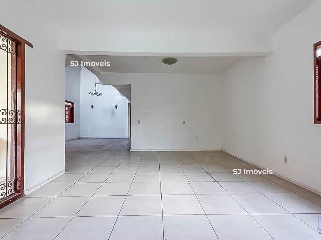 Casa aluguel em Região Geográfica Imediata de Fortaleza, Fortaleza