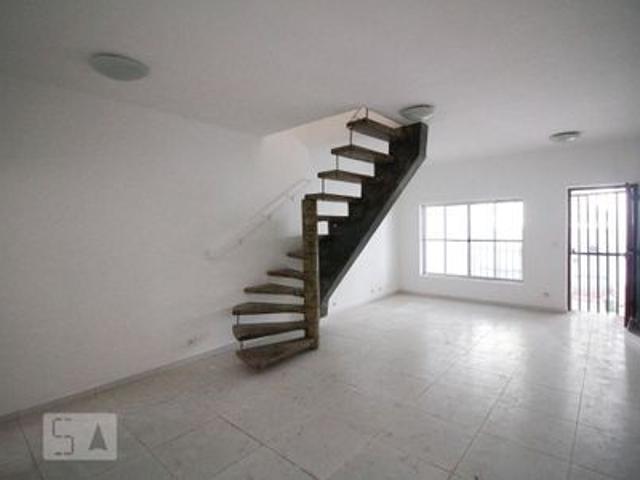 Casa aluguel em Região Imediata de São Paulo, Região Metropolitana de São Paulo