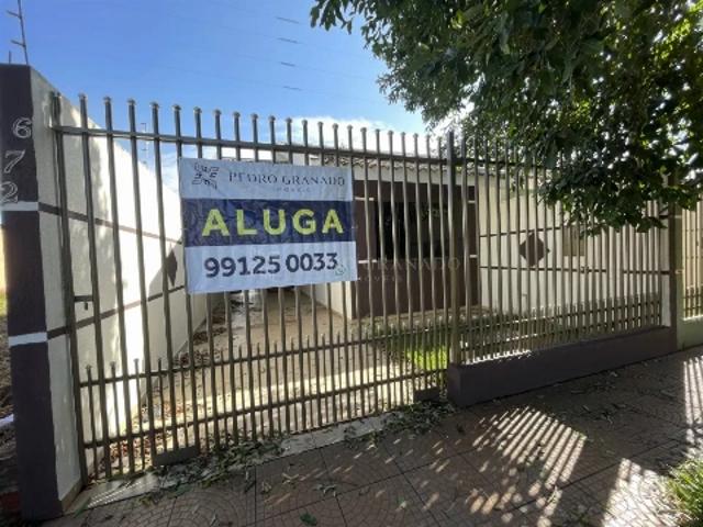 Casa aluguel em Região Geográfica Imediata de Maringá, Maringá
