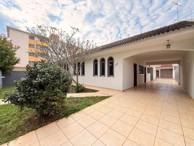 Casa aluguel em Região Geográfica Imediata de Maringá, Maringá