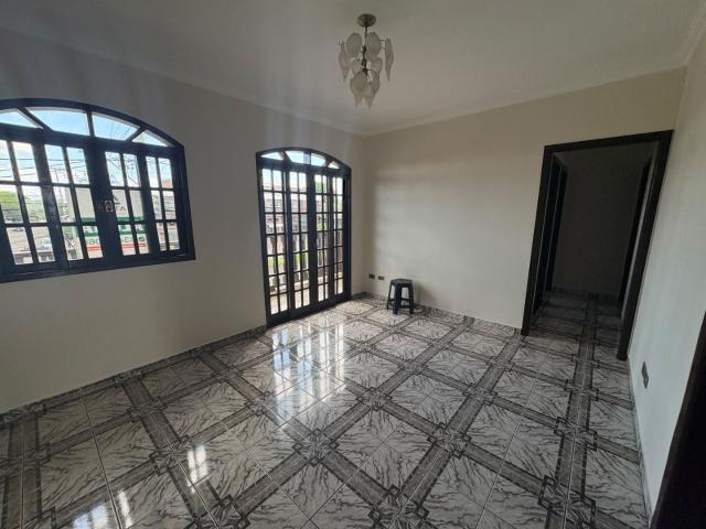 Casa aluguel em Centro, Londrina