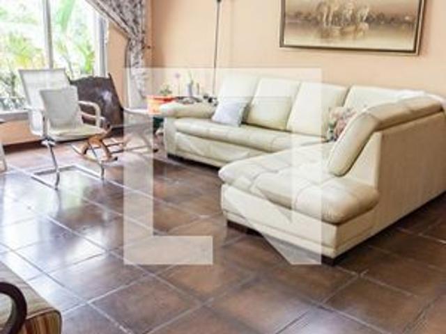 Casa aluguel em Região Imediata de São Paulo, Região Metropolitana de São Paulo