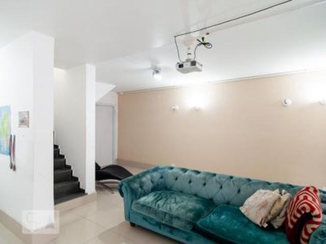 Casa aluguel em Região Imediata de São Paulo, Região Metropolitana de São Paulo