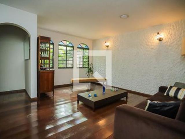 Casa aluguel em Região Imediata de São Paulo, Região Metropolitana de São Paulo