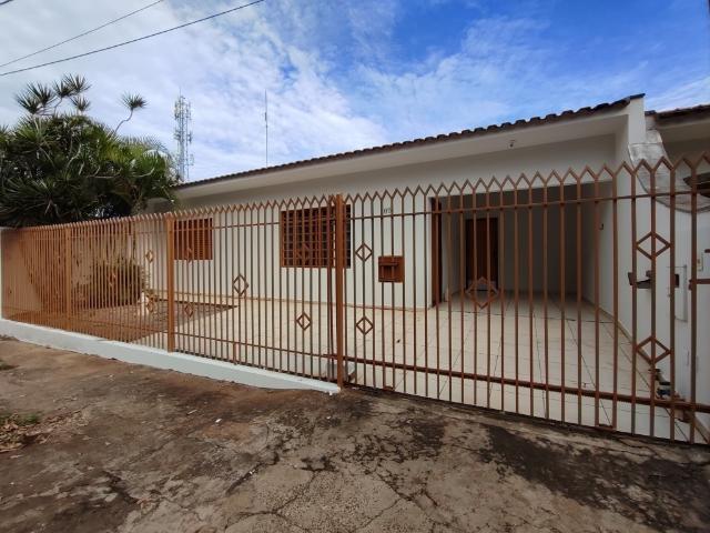 Casa aluguel em Região Geográfica Imediata de Maringá, Maringá