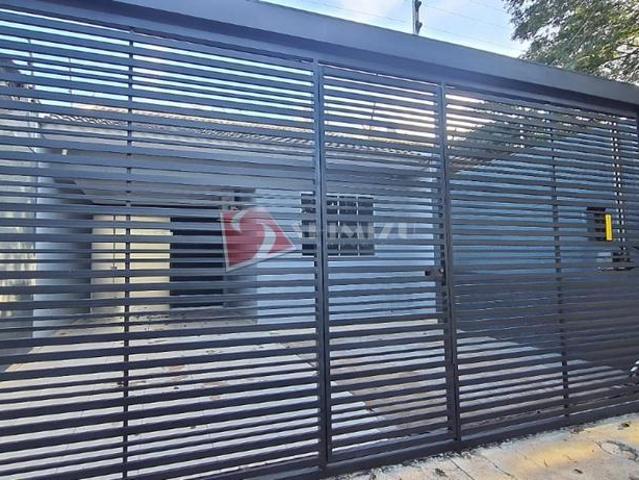 Casa aluguel em Região Geográfica Imediata de Maringá, Maringá
