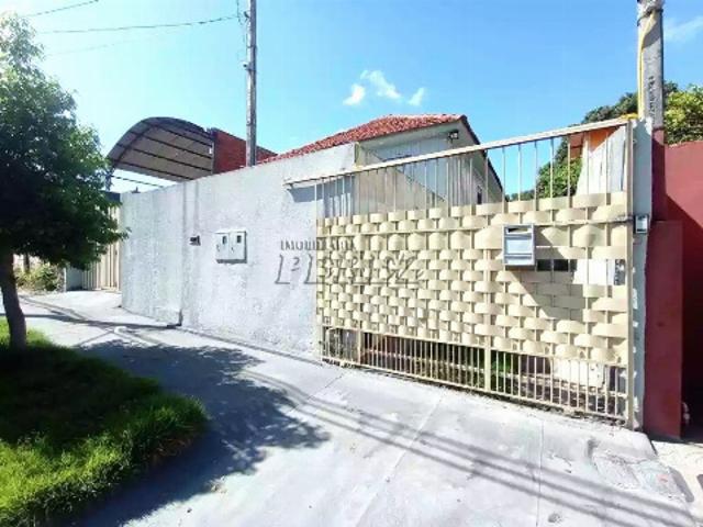 Casa aluguel em Região Geográfica Imediata de Londrina, Londrina